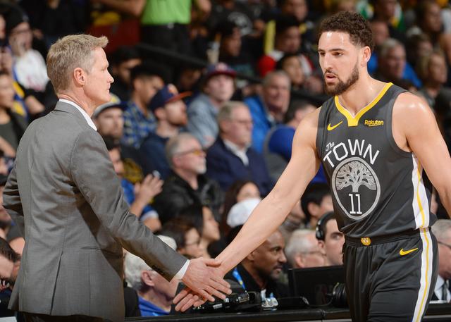 力压群雄 力压群雄