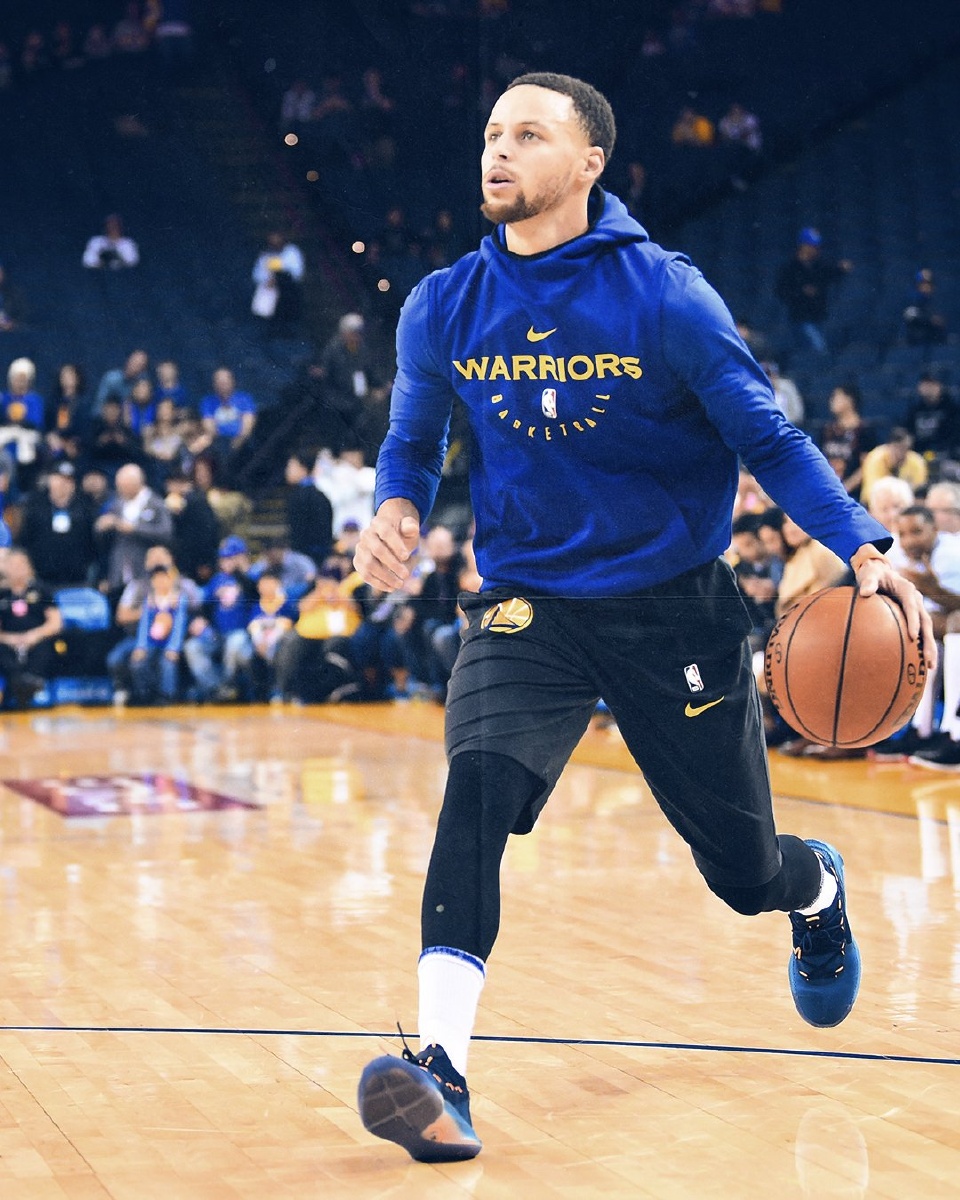 逼出连串滚 逼出连串滚