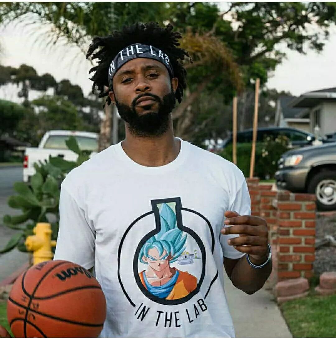 后轰出一脚 后轰出一脚